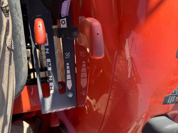 kubota-l4701-image-16