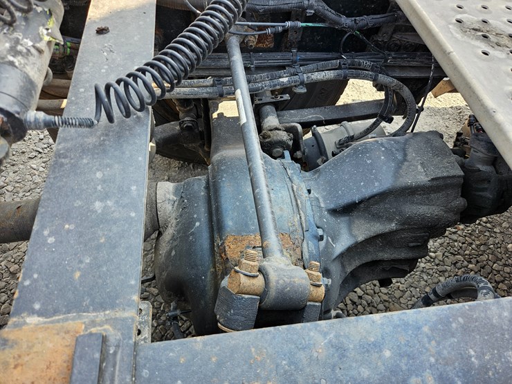 2016-freightliner-cascadia-125-image-101