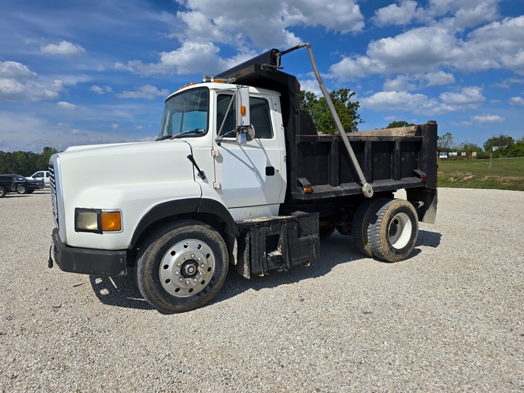 1994-ford-lta9000-image-4