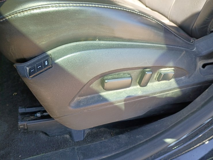 2012-chevrolet-equinox-image-25