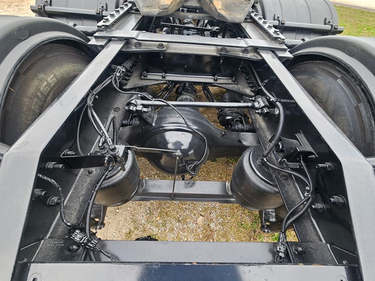 kenworth-t680-image-76