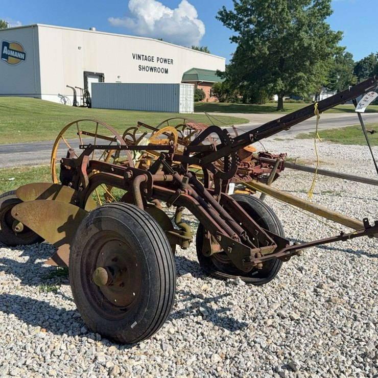 2 Bottom Trip Plow