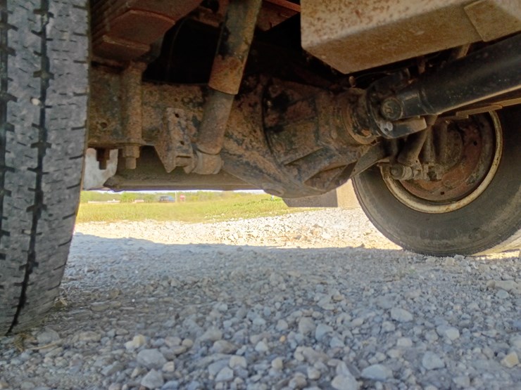 2000-gmc-w3500-image-81