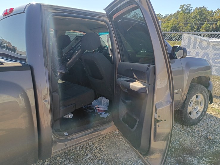 2008-chevrolet-silverado-image-53