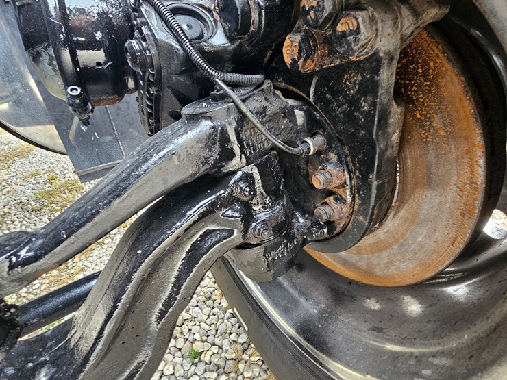 2015-kenworth-t800-image-63