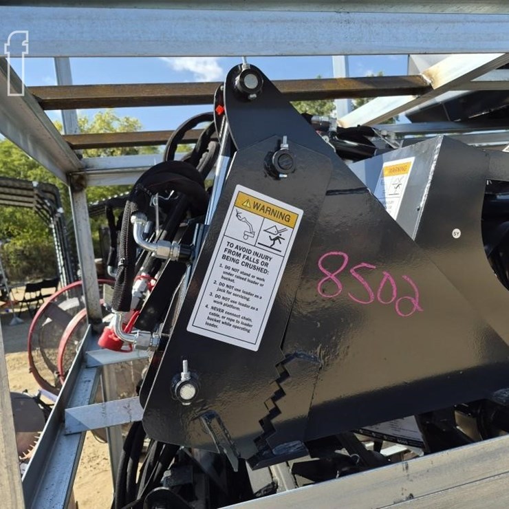 WOLVERINE MCB-11-44W MINI COMBINATION BUCKET