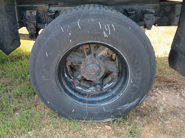 1989-ford-f800-image-91