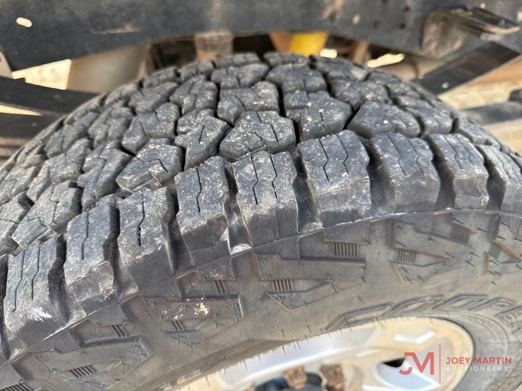 2012-ford-f350-xlt-image-11