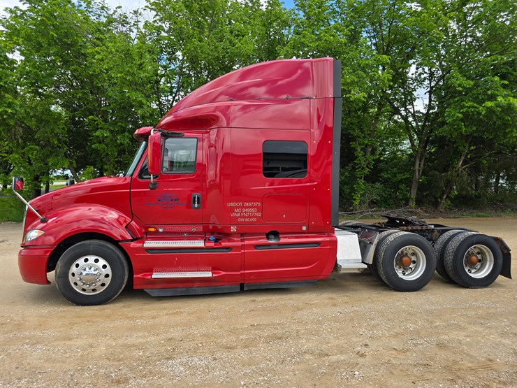 2015-international-prostar-image-7