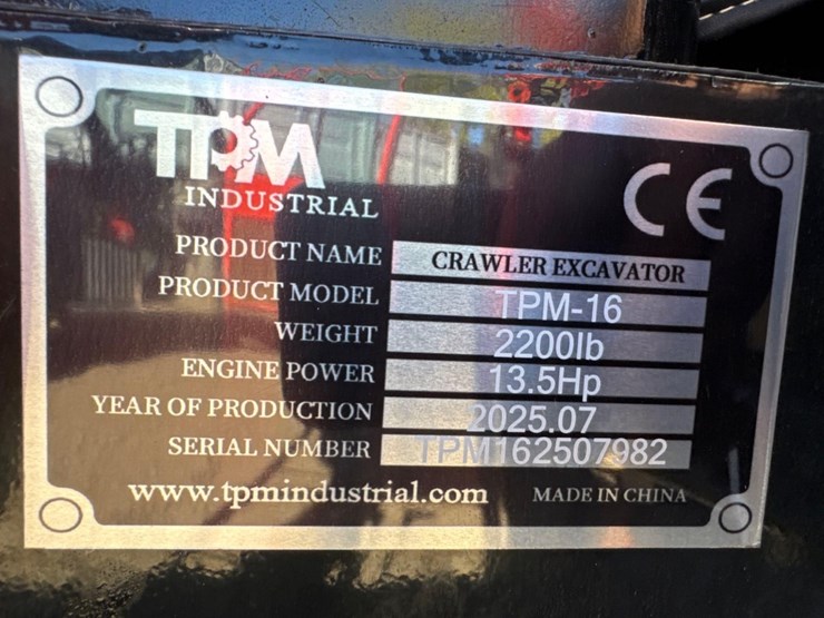 new-tpm-industrial-co-mini-excavator-model-tpm-16-image-6