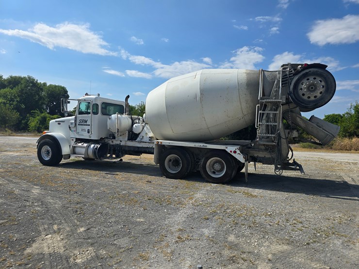 2014-peterbilt-365-image-13