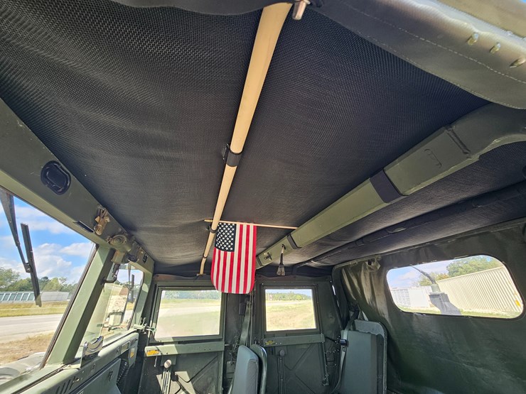 1989-am-general-m998-image-37