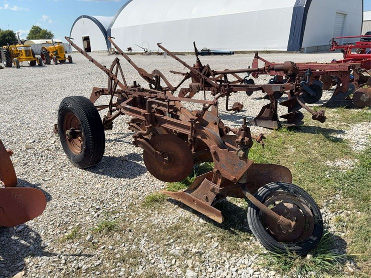 3-bottom-trip-plow-image-6