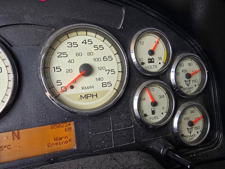 2015-international-prostar-image-76