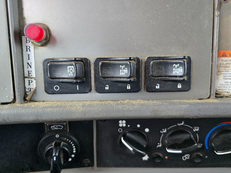 2016-kenworth-t370-image-130