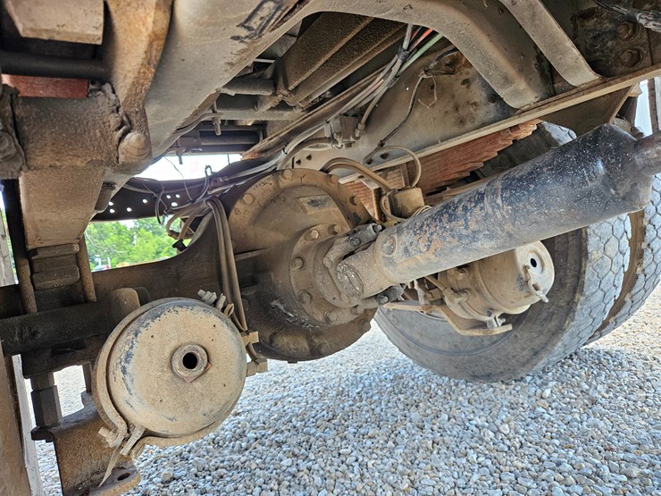 1993-ford-f800-image-66