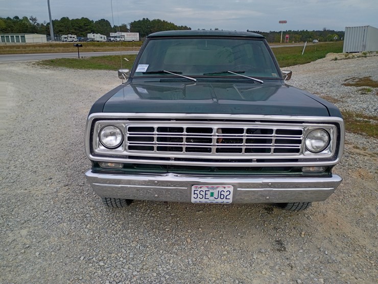 1976-dodge-ram-charger-image-19
