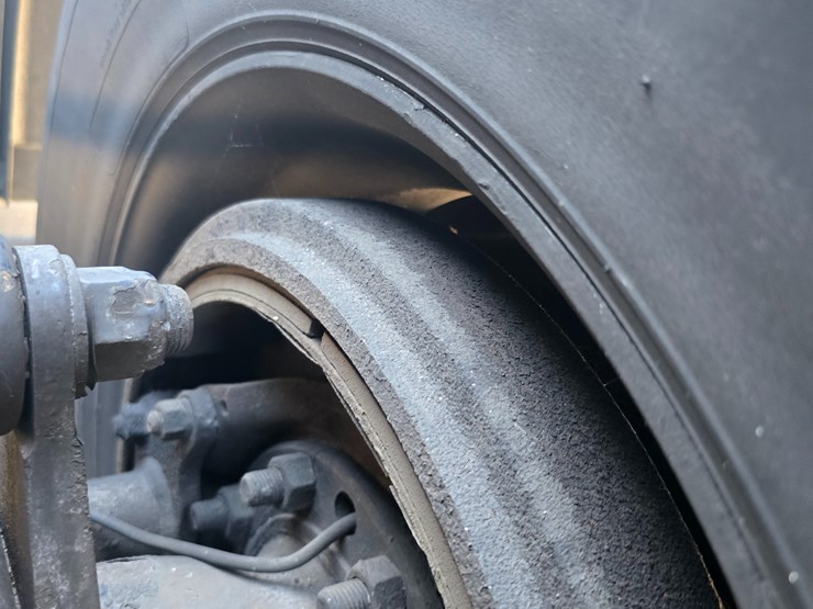 2015-peterbilt-579-image-98