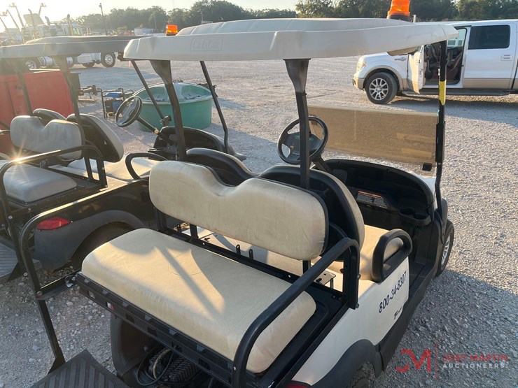 ingersoll-rand-club-car-electric-golf-cart-image-2