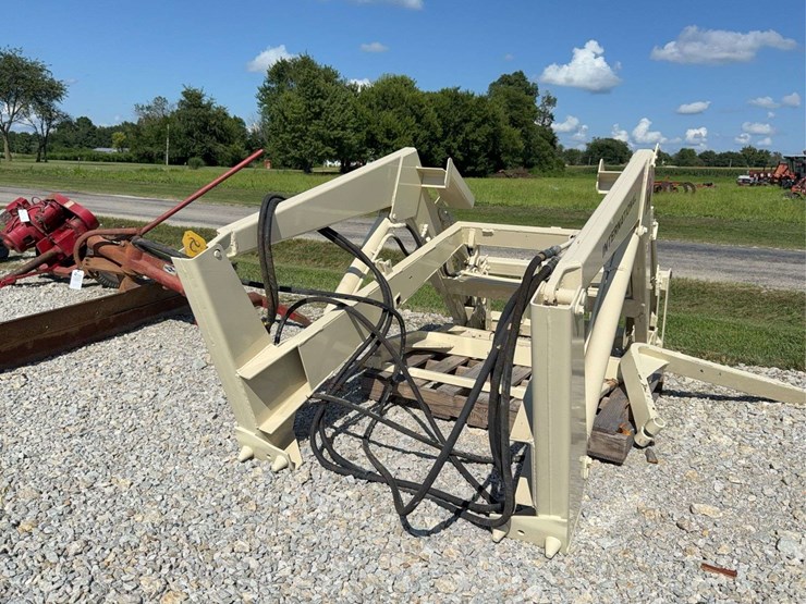 international-loader-image-11