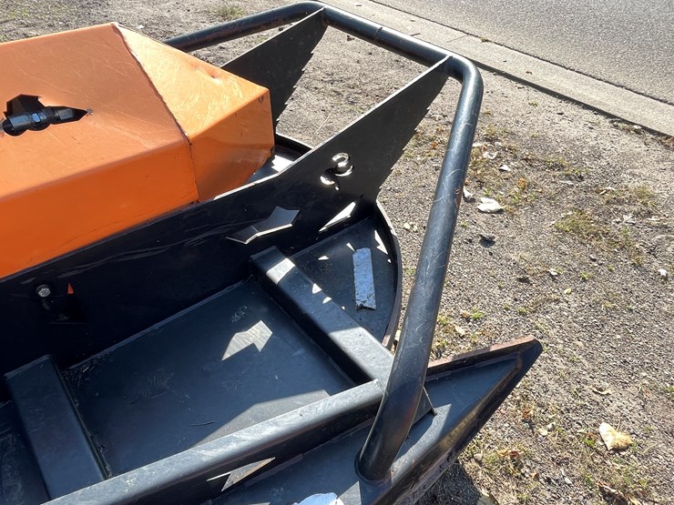 #4307-•-skid-pro-72"-skid-steer-mount-heavy-duty-brush-mower-image-12