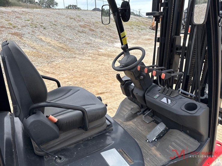 2021-hangcha-cpyd25-xw71f-c-straight-mast-forklift-image-11