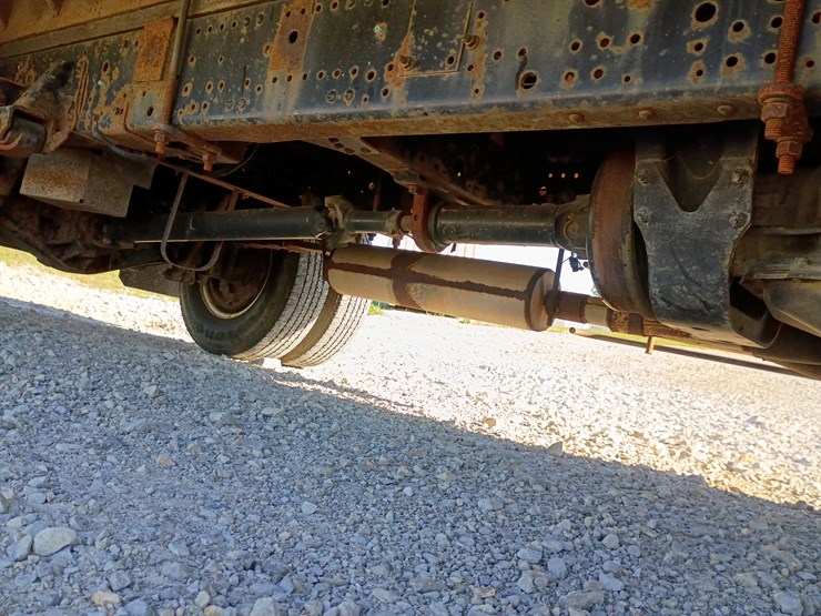 2000-gmc-w3500-image-67