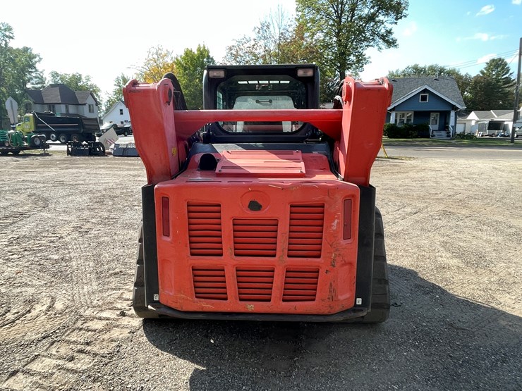 kubota-svl90-2-image-6