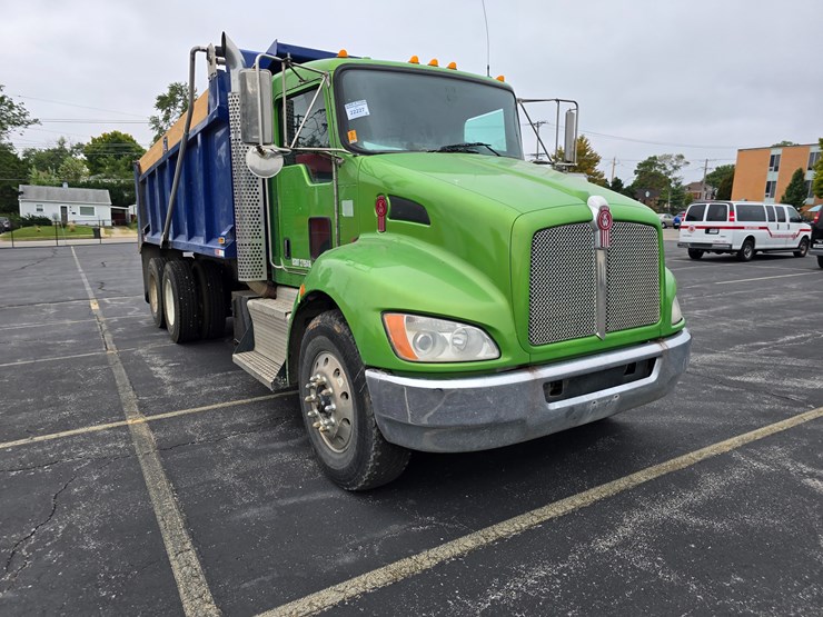 2016-kenworth-t370-image-43