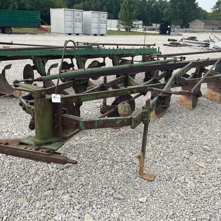 JOHN DEERE 5