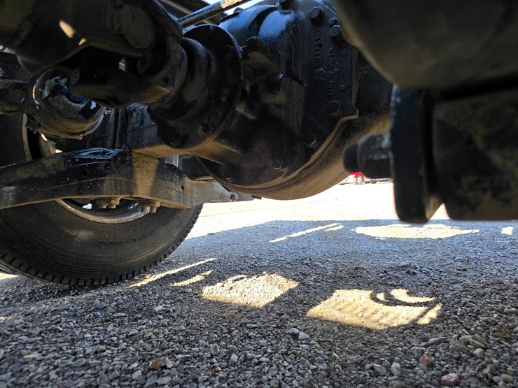 2019-peterbilt-567-image-116