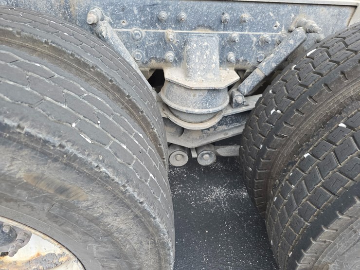 2016-kenworth-t370-image-86