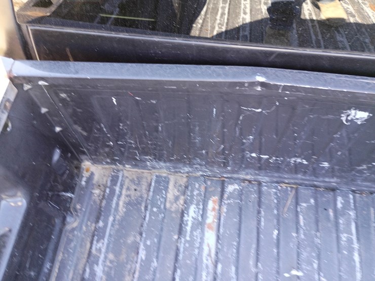 2003-chevrolet-silverado-image-79