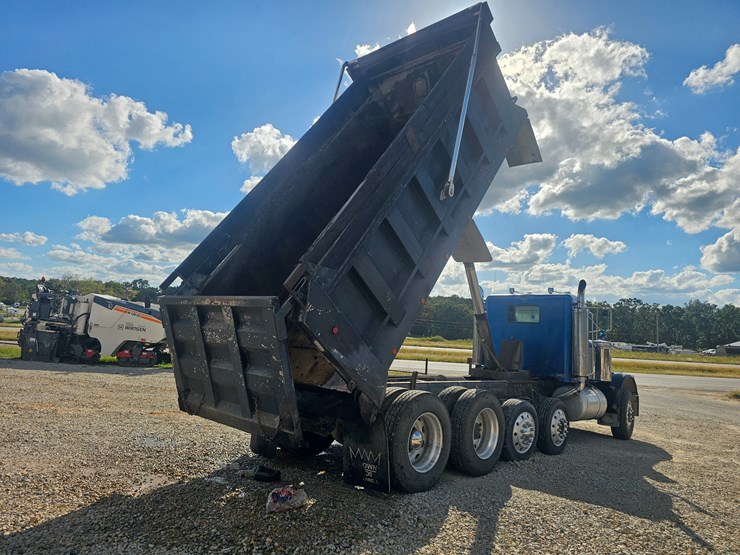 1989-peterbilt-379-image-53