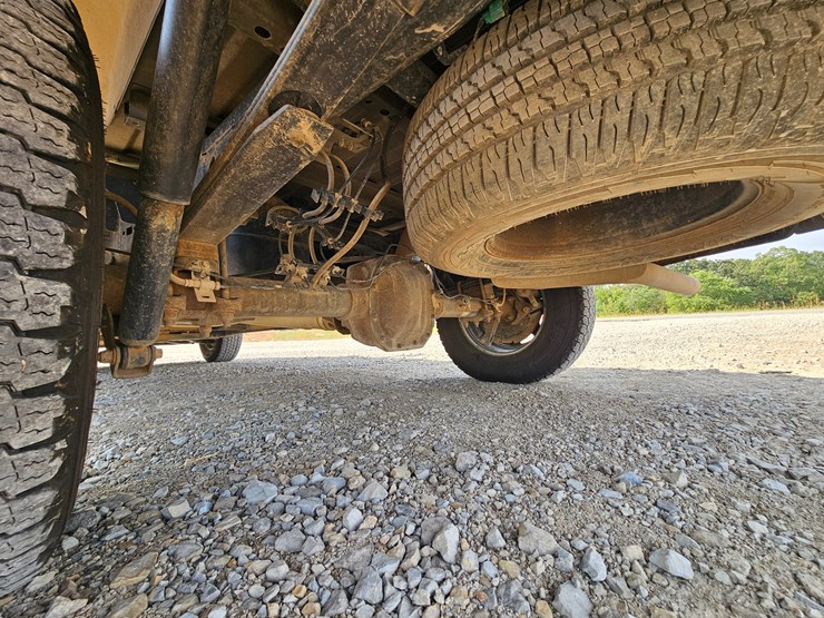 2016-ford-f150-image-57