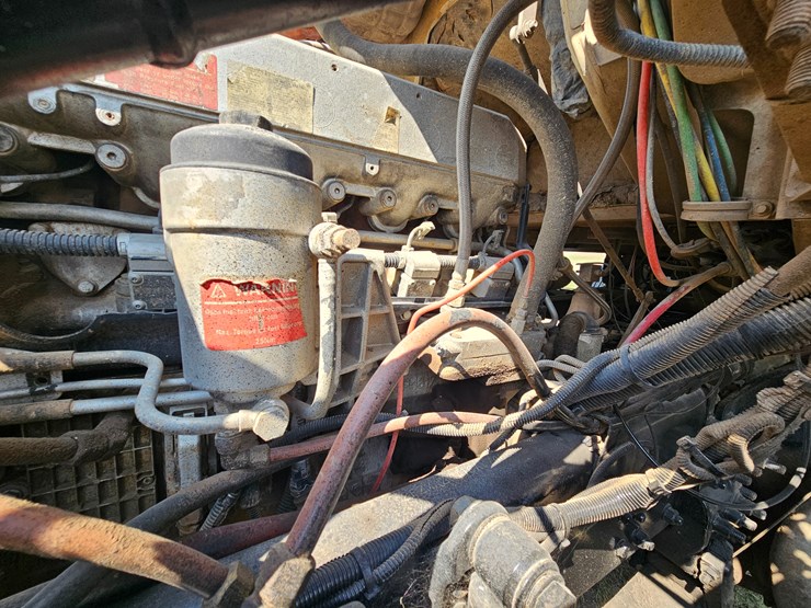 2006-sterling-l9500-image-60