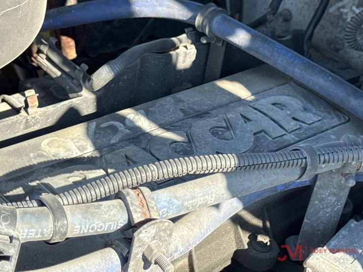 2013-kenworth-t370-image-17
