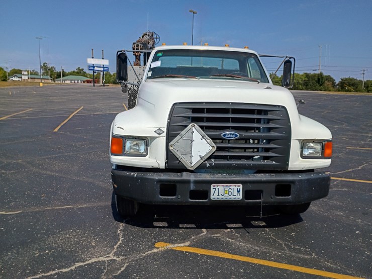 1998-ford-f700-image-23