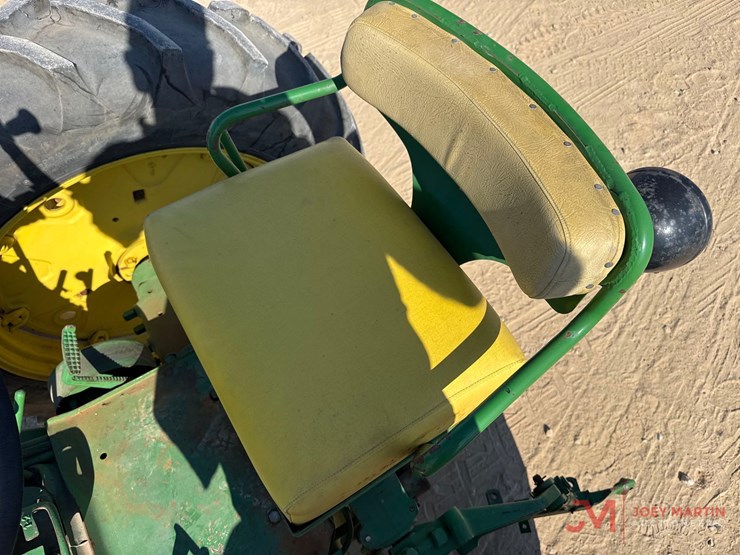 1954-john-deere-70-image-15