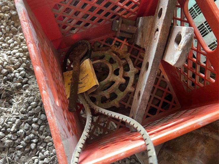 assorted-john-deere-parts-image-11