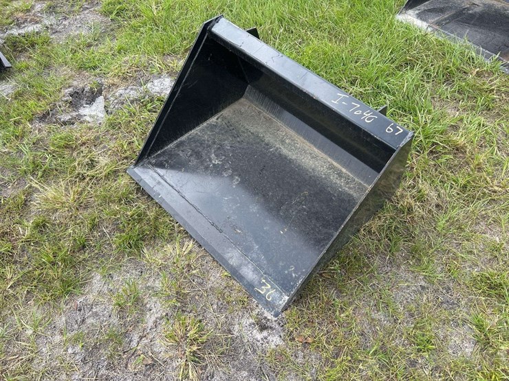 2025-jmr-36in-bucket-mini-skid-steer-attachment-image-1
