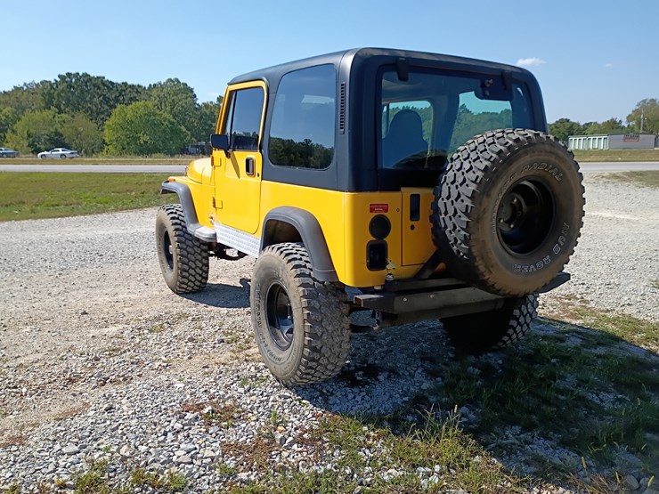 1995-jeep-wrangler-image-7