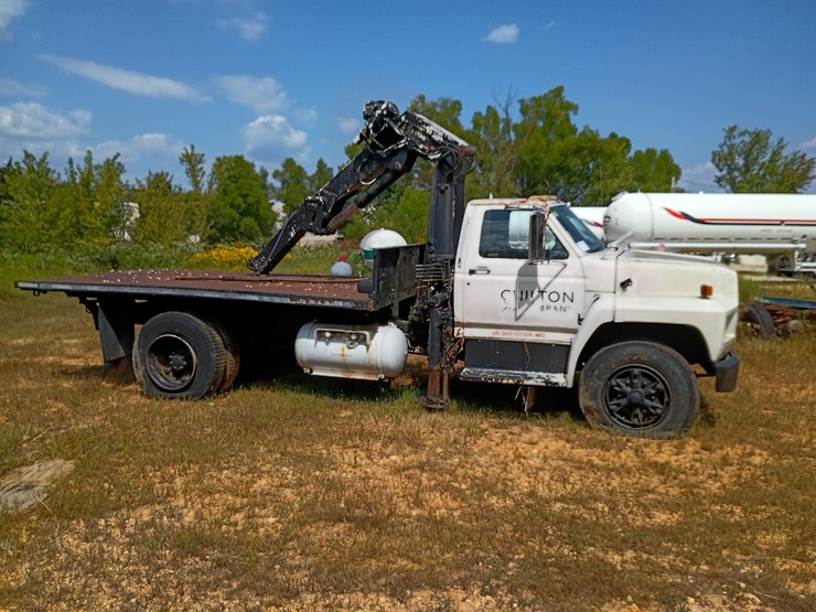 1989-ford-f800-image-15