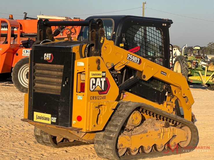2021-caterpillar-259d3-image-2