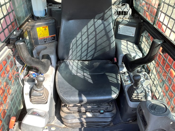 kubota-svl90-2-image-54