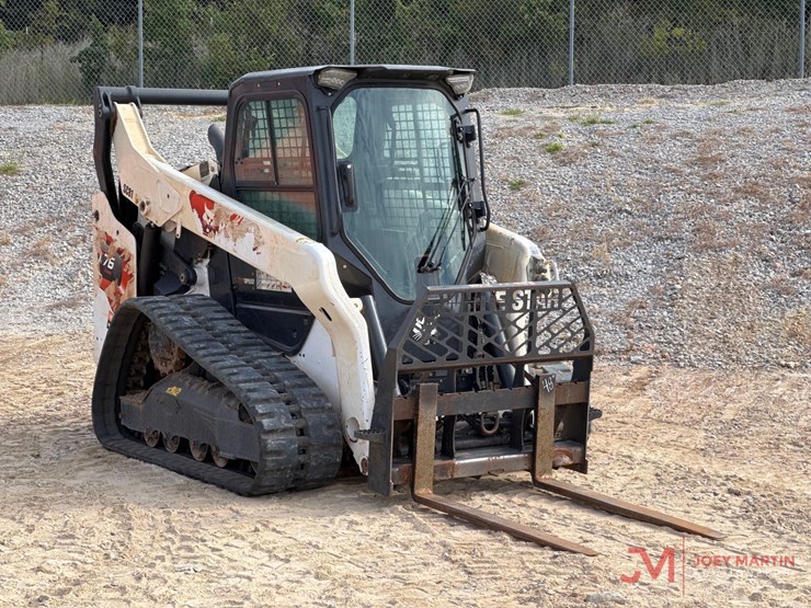 2022-bobcat-t76-image-1