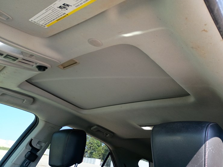 2012-chevrolet-equinox-image-28