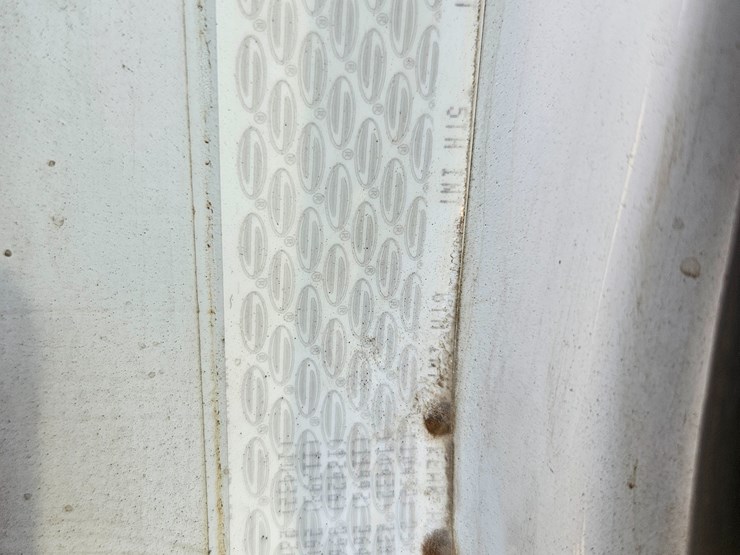 2006-sterling-l9500-image-102