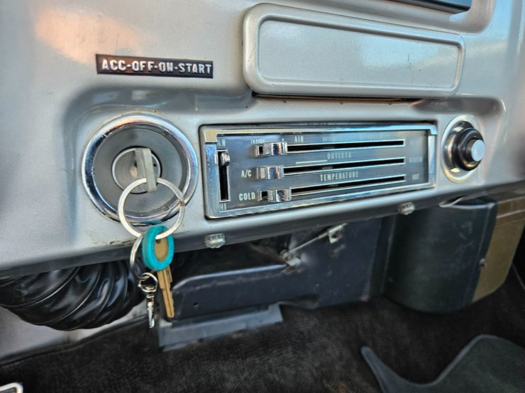 1972-chevrolet-c10-image-44