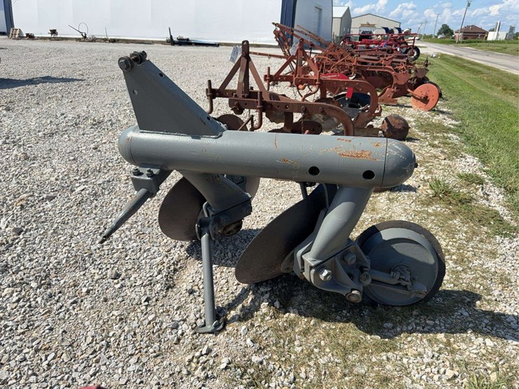 2-bottom-mounted-disc-plow-image-6